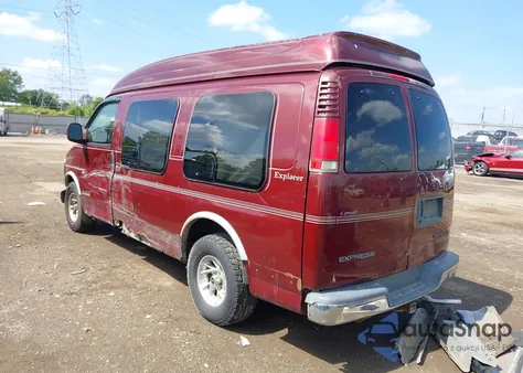 2002 Chevrolet Express из США, поврежденный, VIN 1GBFG15R621198782
